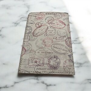 PREOWNED PASSPORT HOLDER VIA LORENZO N. 26 COLLECTION